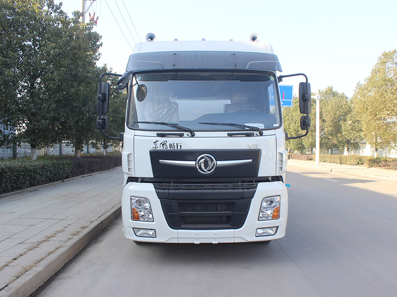 東風專底17.5立方SCS5250GSYDFV6食用油運輸車