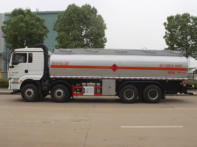 陜汽24立方SCS5321GYYSX6 運(yùn)油車