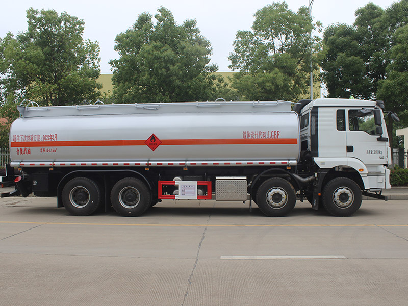 陜汽24立方SCS5321GYYSX6 運(yùn)油車