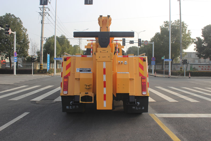 潤知星牌SCS5184TQZZGF6型清障車