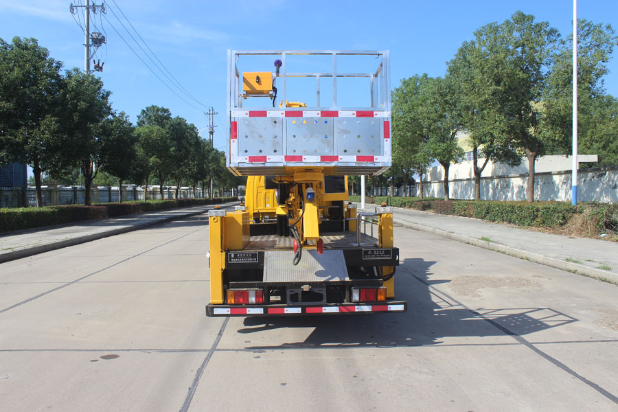 潤知星牌SCS5046JGKQL6型高空作業車